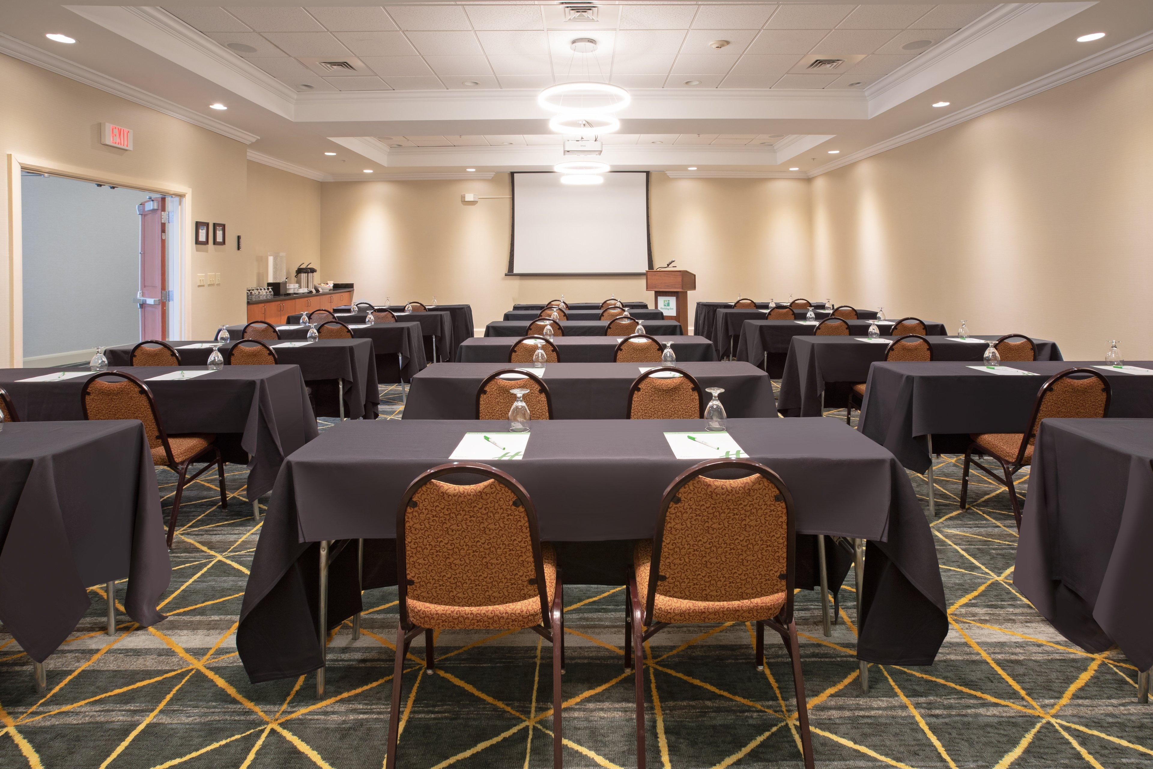 Holiday Inn Winchester Southeast-Historic Gateway By Ihg Bagian luar foto